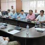 गढ़वा : मतदाता सूची पुनरीक्षण में सुस्ती पर बरसे DC, 30% से कम मैपिंग वाले क्षेत्रों को अल्टीमेटम