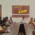 गढ़वा : “जल संरक्षण विकल्प नहीं, भविष्य की अनिवार्यता”, ‘कॉफी विद एसडीएम’ में गूंजी दानरो और सरस्वतिया को बचाने की पुकार