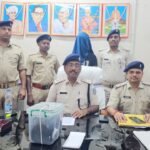 गढ़वा पुलिस की बड़ी कार्रवाई : आधी रात को फिल्मी स्टाइल में पीछा कर अफीम तस्कर दबोचा, पंजाब भेजा जा रहा था 1.85 किलो माल