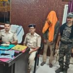 गढ़वा पुलिस की बड़ी कामयाबी : चोरी का 24 घंटे में खुलासा, गहने और नकदी के साथ शातिर चोर गिरफ्तार