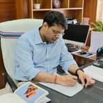 गढ़वा : जनगणना-2027 को लेकर डिजिटल क्रांति, उपायुक्त अनन्य मित्तल ने खुद पोर्टल पर पंजीकरण कर ‘स्व-गणना’ अभियान का किया शंखनाद