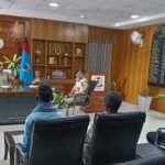 गढ़वा : मुख्यधारा में लौटे पूर्व नक्सलियों से एसपी ने की सीधी बात, दिया सुरक्षा और पुनर्वास का भरोसा