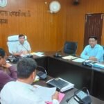 गढ़वा : जनकल्याण एवं विकास कार्यों की उपायुक्त ने की समीक्षा, लापरवाही पर दी कड़ी चेतावनी