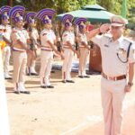 शहादत को सलाम : गढ़वा में 172 बटालियन सीआरपीएफ ने मनाया पुलिस स्मृति दिवस, शहीद स्मारक पर दी श्रद्धांजलि