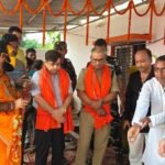 गढ़वा में नवरात्रि और दुर्गा पूजा को लेकर प्रशासन अलर्ट : डीसी और एसपी ने खुद संभाली कमान, पंडालों का जायजा ले दिए कड़े निर्देश